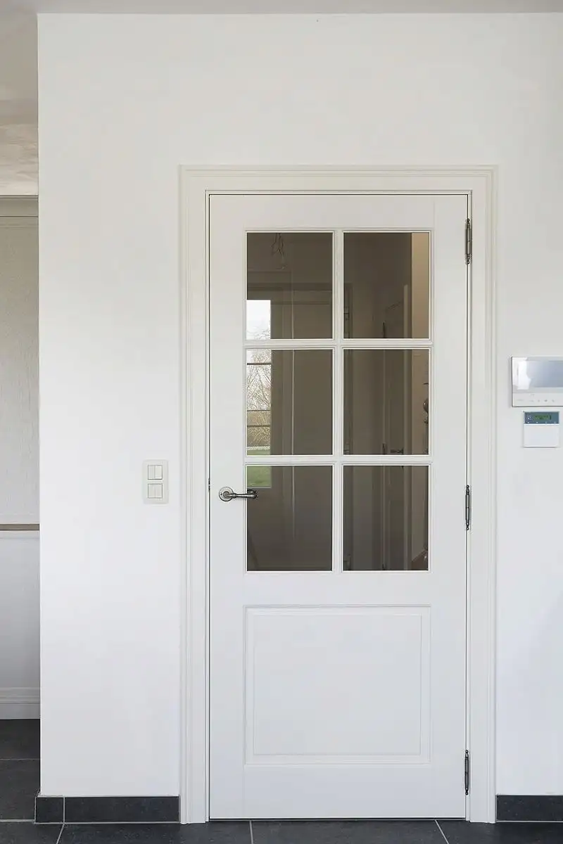 Style Gamma, Volle MDF deuren in Sint-Pieters-Kapelle, gemaakt en geplaatst door Jacobs Binnendeuren (foto 5 van 6)